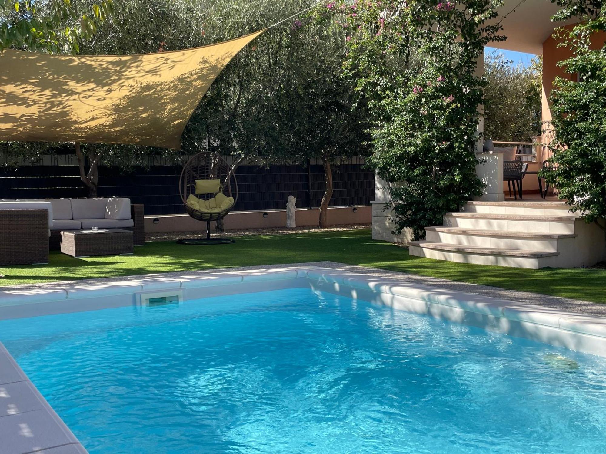 Villa Andrijana - Exclusively Yours - Family Getaway With Private Pool Kaštela Eksteriør billede